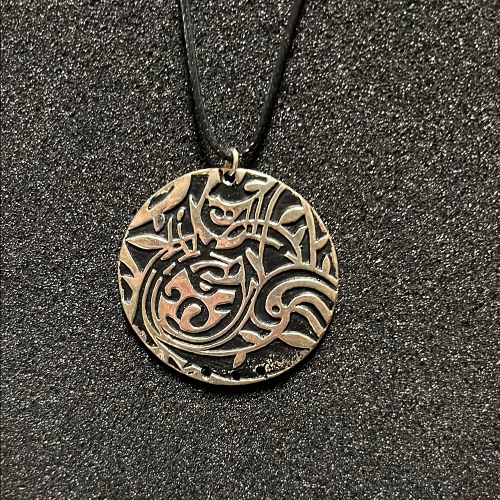 Artisan Silver Pendant Necklace 10$